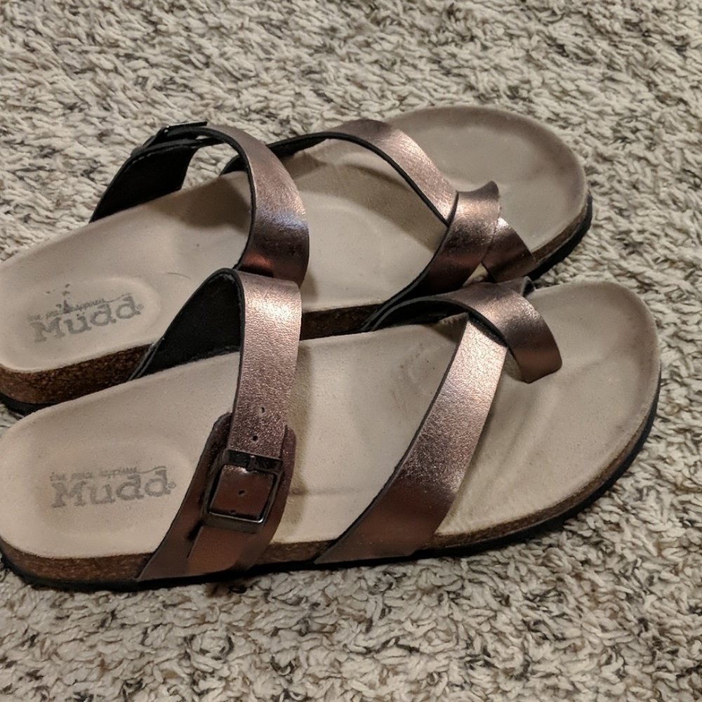 Mudd Sandles